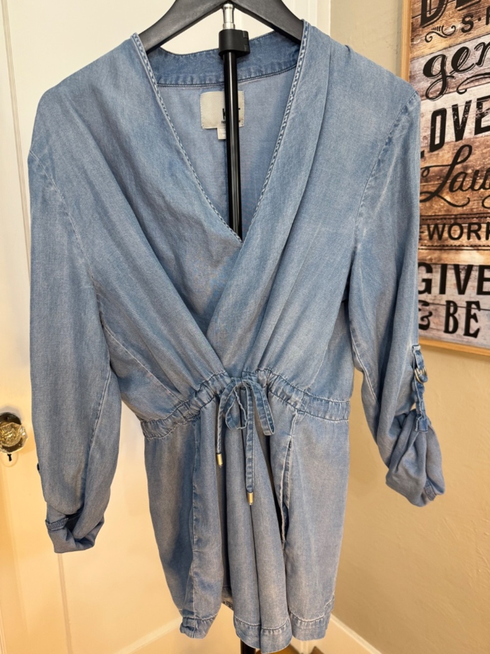 KUT from the Kloth Light Wash Chambray Draped Open Utility Jacket Medium - Picture 6 of 8